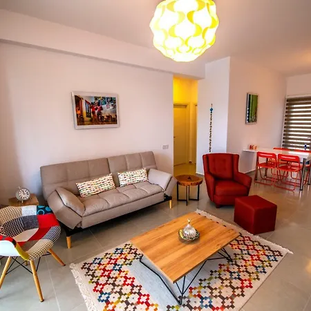 Milos Park - Alsancak Apartament