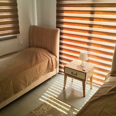 Milos Park - Alsancak Apartment